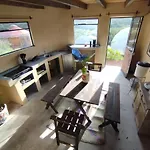 Chichi Jamaica Glamping Hotel Campestre